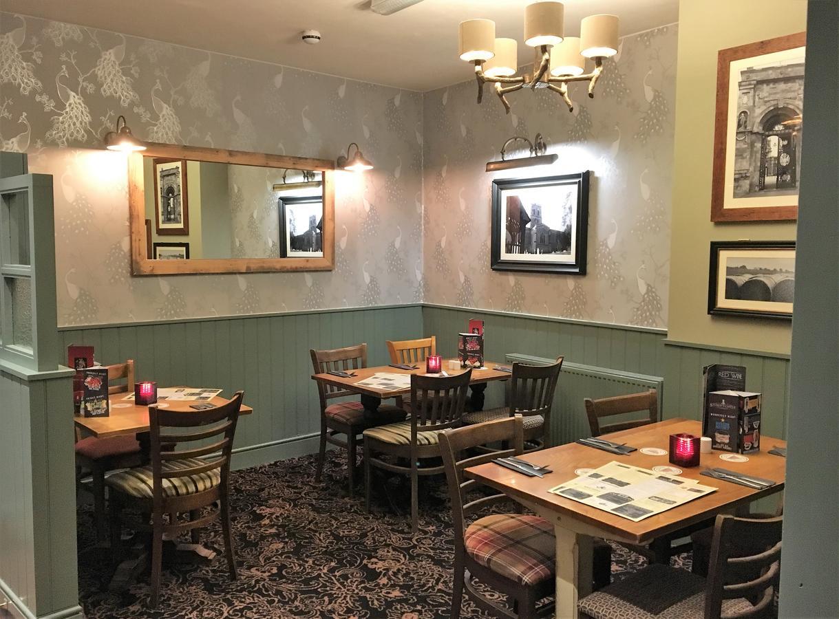 Sturdys Castle Motel Kidlington Bagian luar foto